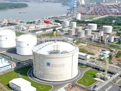 Việt Nam đang được nhiều nhà cung cấp LNG quốc tế săn đón?