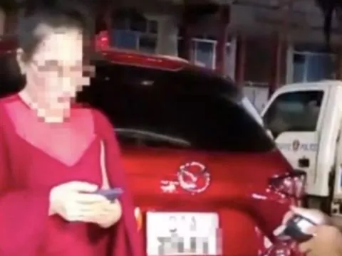 Một nữ tài xế vi phạm nồng độ cồn bị phạt 35 triệu đồng