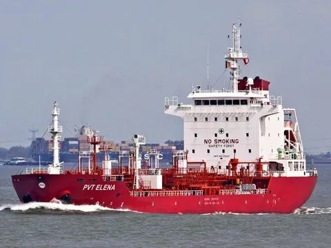 Chi Cục Thi hành án Dân sự quận Hoàn Kiếm bất ngờ thoái gần 6% vốn của một công ty trên sàn chứng khoán