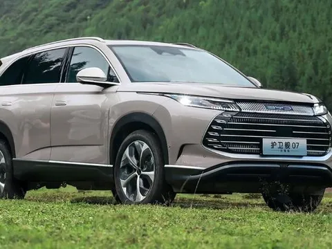 Đối thủ giá rẻ của Hyundai Santa Fe trình làng phiên bản 2024, giá hơn 600 triệu đồng