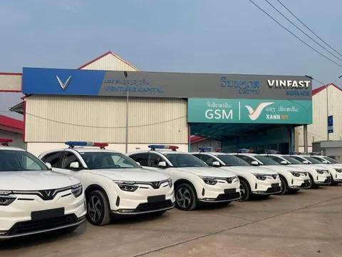 VinFast VF8 phiên bản xe cảnh sát dành cho thị trường 'sát vách' Việt Nam?