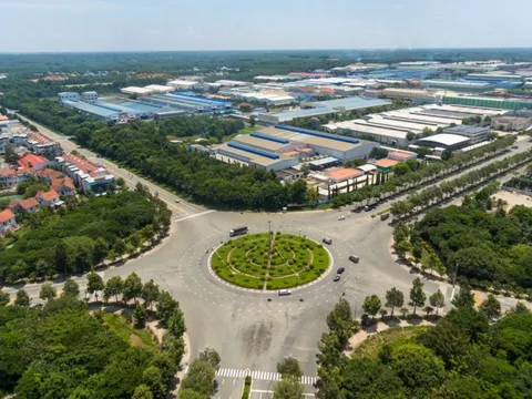 Hai thị xã sát vách TPHCM chính thức lên thành phố