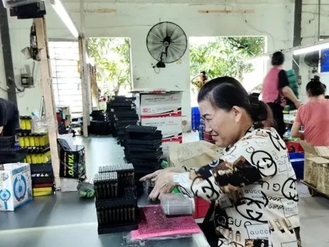 Tăng lương hưu, trợ cấp: Nên ưu tiên cho người có lương hưu thấp