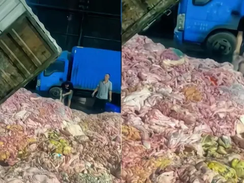 Kinh hoàng hình ảnh lòng lợn đổ đống ra sàn: 2 dấu hiệu cảnh báo lòng lợn bẩn, chớ có ăn