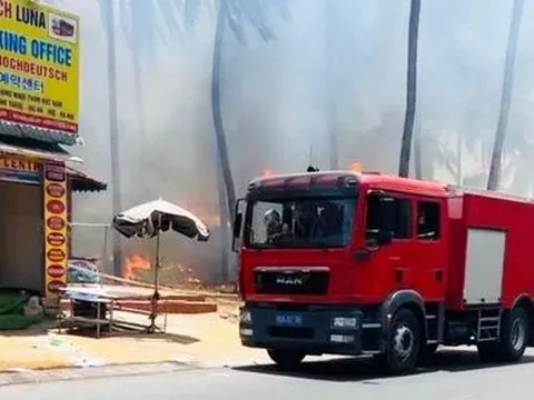 Bình Thuận: Một khu du lịch đã đóng cửa cách đây 6 năm xảy ra cháy lớn