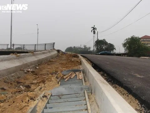 Cây cầu đội vốn gần 70 tỷ đồng ở TP Huế ra sao sau hơn nửa thập kỷ thi công?