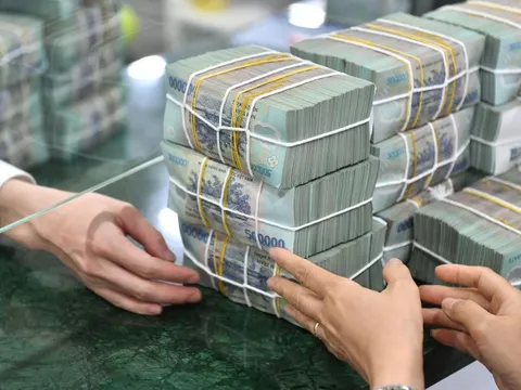 Dự kiến tăng lương tối thiểu vùng từ tháng 7, mức lương cao nhất người lao động có thể nhận là bao nhiêu?