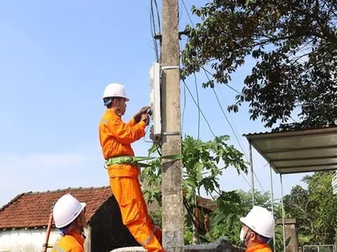 Nóng: EVN được điều chỉnh giá điện 3 tháng một lần