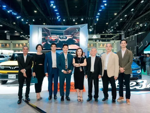 VinFast ký kết ý định thư hợp tác với 15 đại lý tại Thái Lan