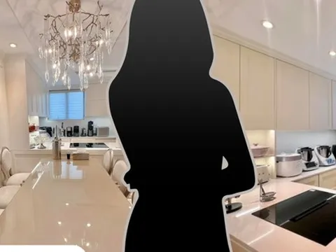 Căn bếp sang chảnh đắt đỏ của nữ MC VTV đã không thể giấu được thân phận "đại gia ngầm" của cô