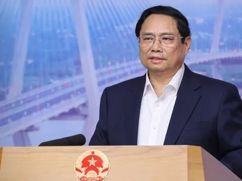 Thủ tướng: Nỗ lực thực hiện '6 hơn' trong triển khai các dự án trọng điểm GTVT