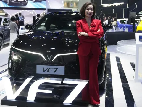 Sếp VinFast tiết lộ đầu tháng 7 sẽ bàn giao chiếc xe điện đầu tiên từ Hải Phòng sang Thái Lan, đang tìm cách đầu tư trực tiếp vào xứ chùa Vàng