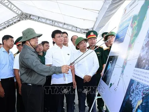 Thủ tướng thăm và khảo sát một số dự án trọng điểm tại Phú Quốc