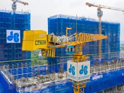 Lỗ thêm hơn 300 tỷ đồng sau kiểm toán, Tập đoàn Xây dựng Hòa Bình (HBC) giải thích 4 lý do