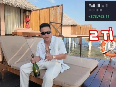 "Flex" kiếm 2 tỷ đồng/ngày, Khoa Pug "vẽ đường làm giàu" cho giới trẻ