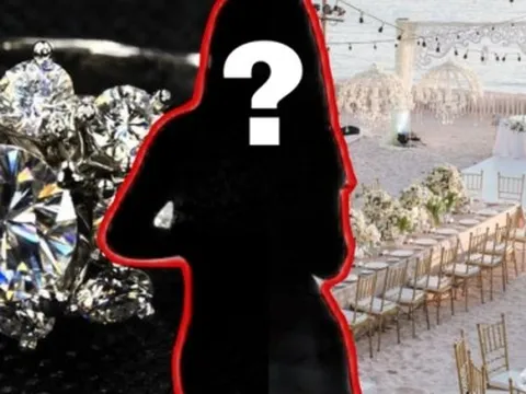 Diễn viên Việt khoe nhẫn kim cương cỡ "khủng", lên xe sau 10 năm làm mẹ đơn thân?