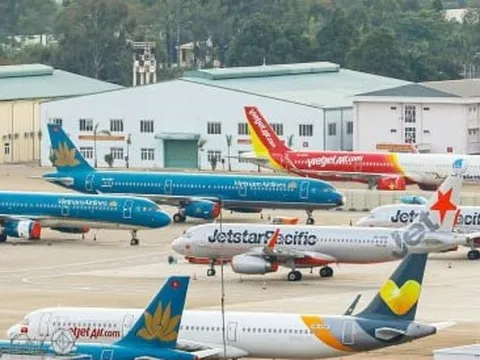 Hàng không thiếu máy bay, Bộ trưởng GTVT yêu cầu kiểm soát giá vé cao điểm hè