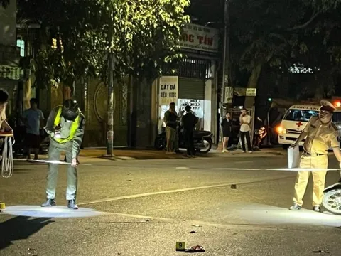 Bình Dương: Tai nạn nghiêm trọng, 2 người tử vong, 3 người bị thương