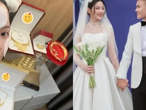 Chu Thanh Huyền "flex" tất cả số vàng nhận được ở đám cưới với Quang Hải, nhiều và nặng thế này bảo sao phải kêu "cứu"