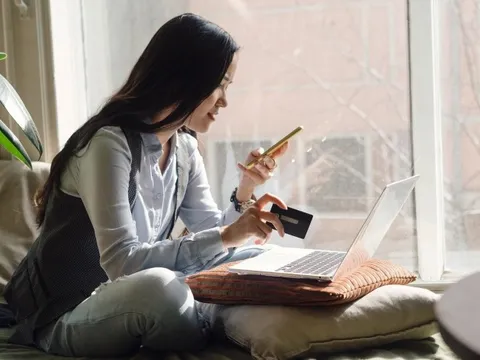 Bạn luôn có 9 khoản tiền nhưng không biết: Hiểu rõ, dân văn phòng sẽ tiết kiệm được 1 năm tiền lương trước tuổi 30!