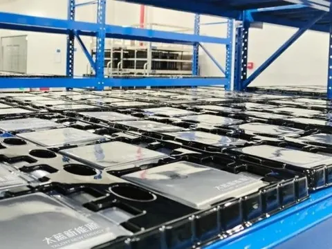 Trung Quốc lại đi trước thế giới một bước: Ra mắt pin xe điện cực khủng mật độ năng lượng cao, đi được quãng đường 2.000 km