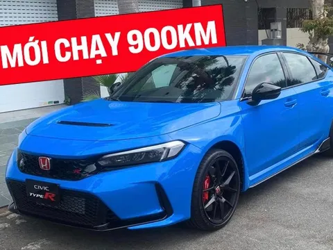 Lấy chiếc Honda Civic Type R này, bạn sẽ tiết kiệm 400 triệu so với mua ‘đập hộp’, người bán khẳng định xe mới lăn bánh 900km