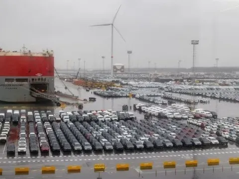 "Cơn bão" xe Trung Quốc ồ ạt đổ bộ châu Âu: xe nằm cảng hơn 18 tháng, hệ thống phân phối "ngộp thở" nhưng doanh số chẳng được bao nhiêu