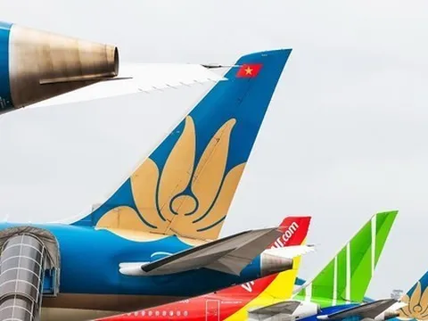 Yêu cầu công khai giá vé máy bay, xe khách dịp 30/4-1/5