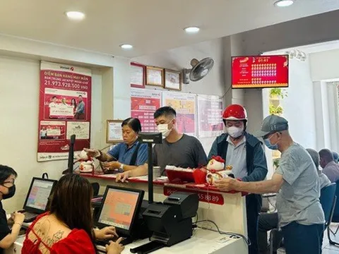 Giải Jackpot 1 hơn 300 tỉ đồng chưa có chủ nhân, vé số Vietlott nóng lên