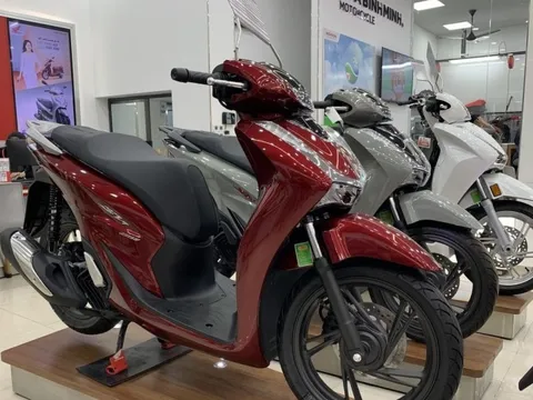 Mặc Honda Vision, Winner X, SH, .... giảm đậm hàng chục triệu đồng cứu doanh số, thị trường xe máy vẫn chạm đáy thấp nhất 6 năm