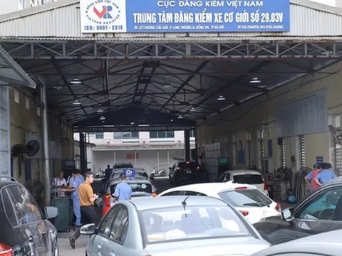 Người dân đưa xe đi đăng kiểm tăng mạnh, cách nào 'né' ùn tắc?