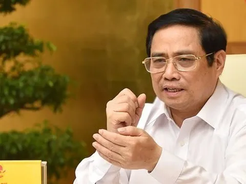 Khẩn trương trình Nghị định mới về kinh doanh xăng dầu; đề xuất gia hạn thuế, giảm lệ phí trước bạ ô tô,...