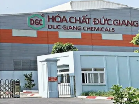 Hoá chất Đức Giang báo lãi giảm sâu, có gần 9.500 tỷ đồng gửi ngân hàng