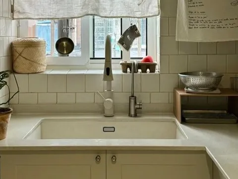 3 điều cần làm để gian bếp 5m2 nhỏ bé cũng tràn đầy tinh tế, mỗi ngày vào bếp nấu nướng là một niềm vui