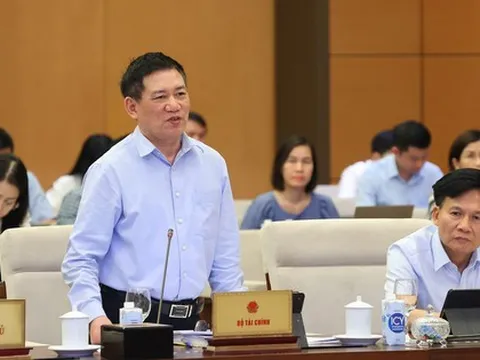 Đầu tư phân kỳ đường cao tốc phải an toàn