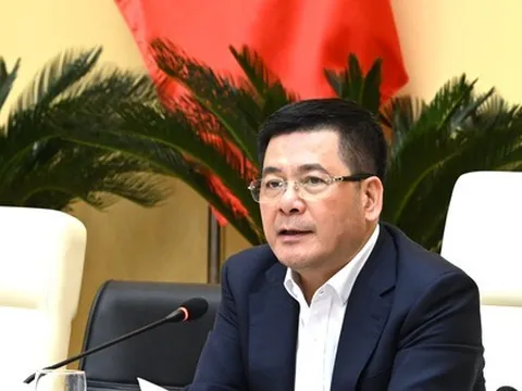 Bộ trưởng Công Thương nói về việc mua điện mặt trời mái nhà giá 0 đồng