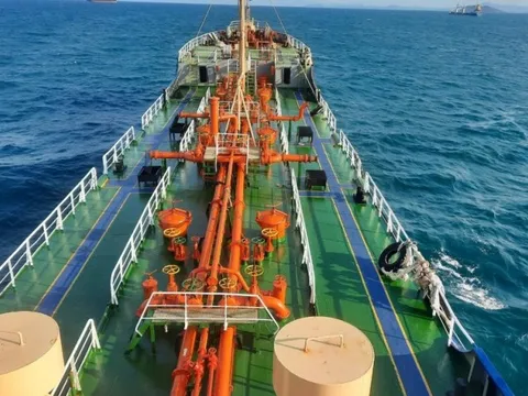 Công ty vận chuyển xăng dầu cho Petrolimex lãi gấp đôi trong quý I