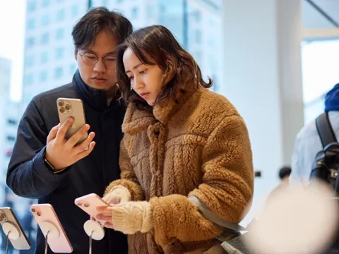 "Không thể tin nổi": Ngay tại quê nhà, người Hàn Quốc giờ đây mê iPhone hơn cả điện thoại Samsung?