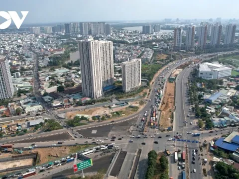 TP.HCM tiếp cận nguồn lực "vàng" để phát triển hạ tầng