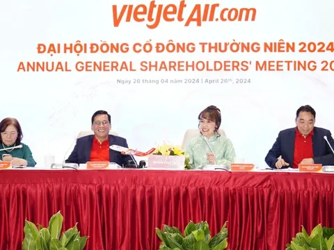 Vietjet đặt kế hoạch vận chuyển 27 triệu lượt khách năm 2024, chia cổ tức 25%