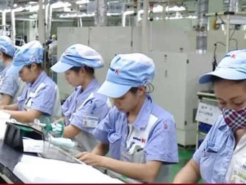 Tuổi nghỉ hưu của lao động nữ năm 2024 tăng lên bao nhiêu?