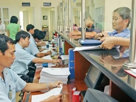 Năm tiêu chuẩn chung đối chức danh công chức lãnh đạo có hiệu lực từ 1/5