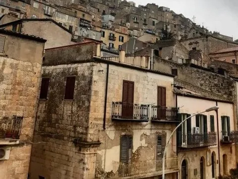 Bỏ ra 1 USD để mua nhà nhưng chi gần nửa triệu USD để cải tạo, cuộc sống sang trang mới, tôi vẫn tiếc nuối vì không làm điều này sớm hơn