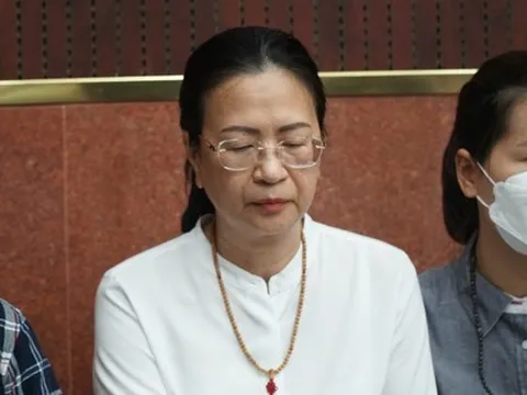 Cựu Phó cục trưởng Cục thuế TPHCM được giảm 12 tháng tù