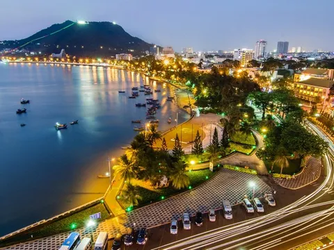 Được rót hơn 1,2 tỷ USD chỉ trong một tháng, một tỉnh ven biển bất ngờ vượt Bắc Ninh, TPHCM…, "soán ngôi" Hà Nội, dẫn đầu cả nước về thu hút FDI