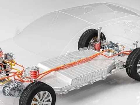 Xe ô tô điện có an toàn hơn xe xăng?