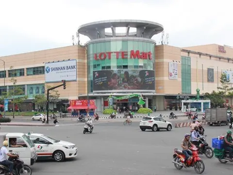 LOTTE Mart quận 7 nói gì về 491m2 xây dựng không phép?
