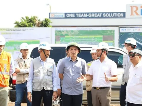 Bộ GTVT kiểm tra tiến độ thi công dự án sân bay Long Thành