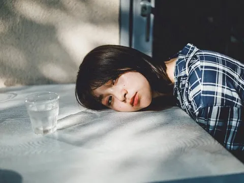 Căng thẳng khủng khiếp vì không có tiền, tìm mọi cách xoay sở nhưng nợ vẫn hoàn nợ