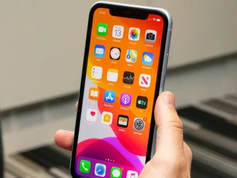 Chiếc iPhone đình đám bất ngờ giảm đậm 14 triệu đồng, rẻ hiếm có trong lịch sử